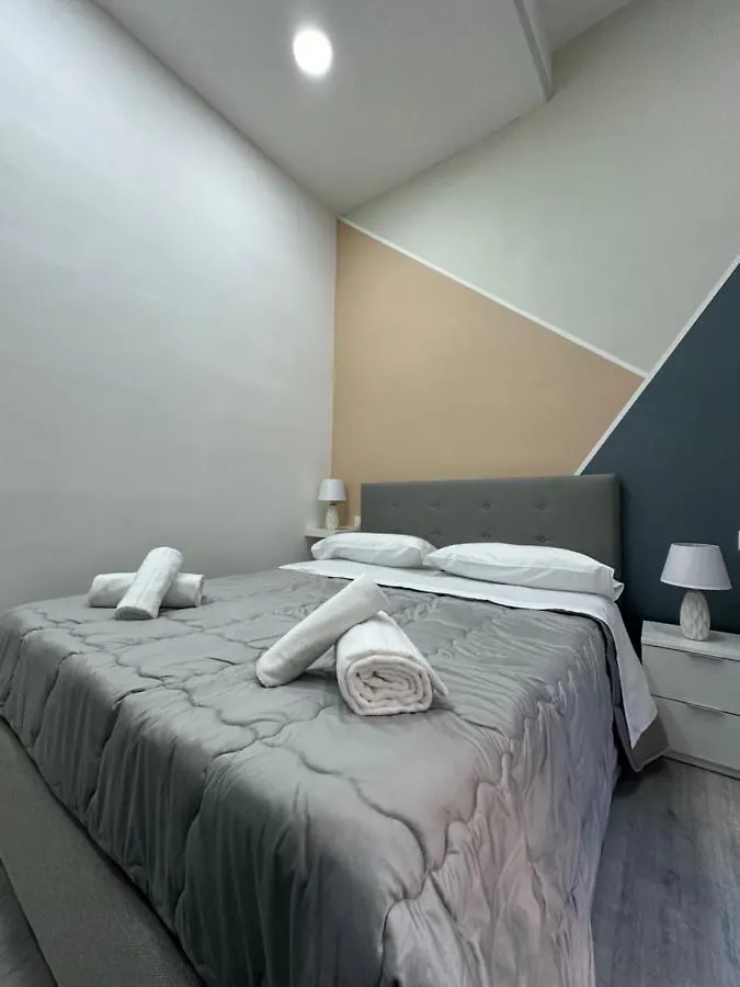 Garibaldi Guest House Napoli