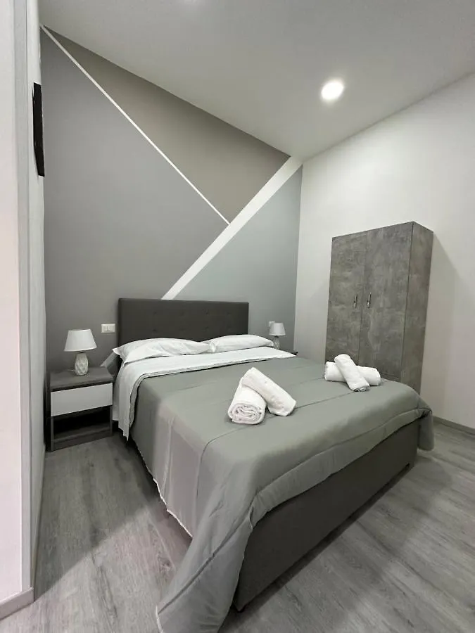 Garibaldi Guest House Napoli