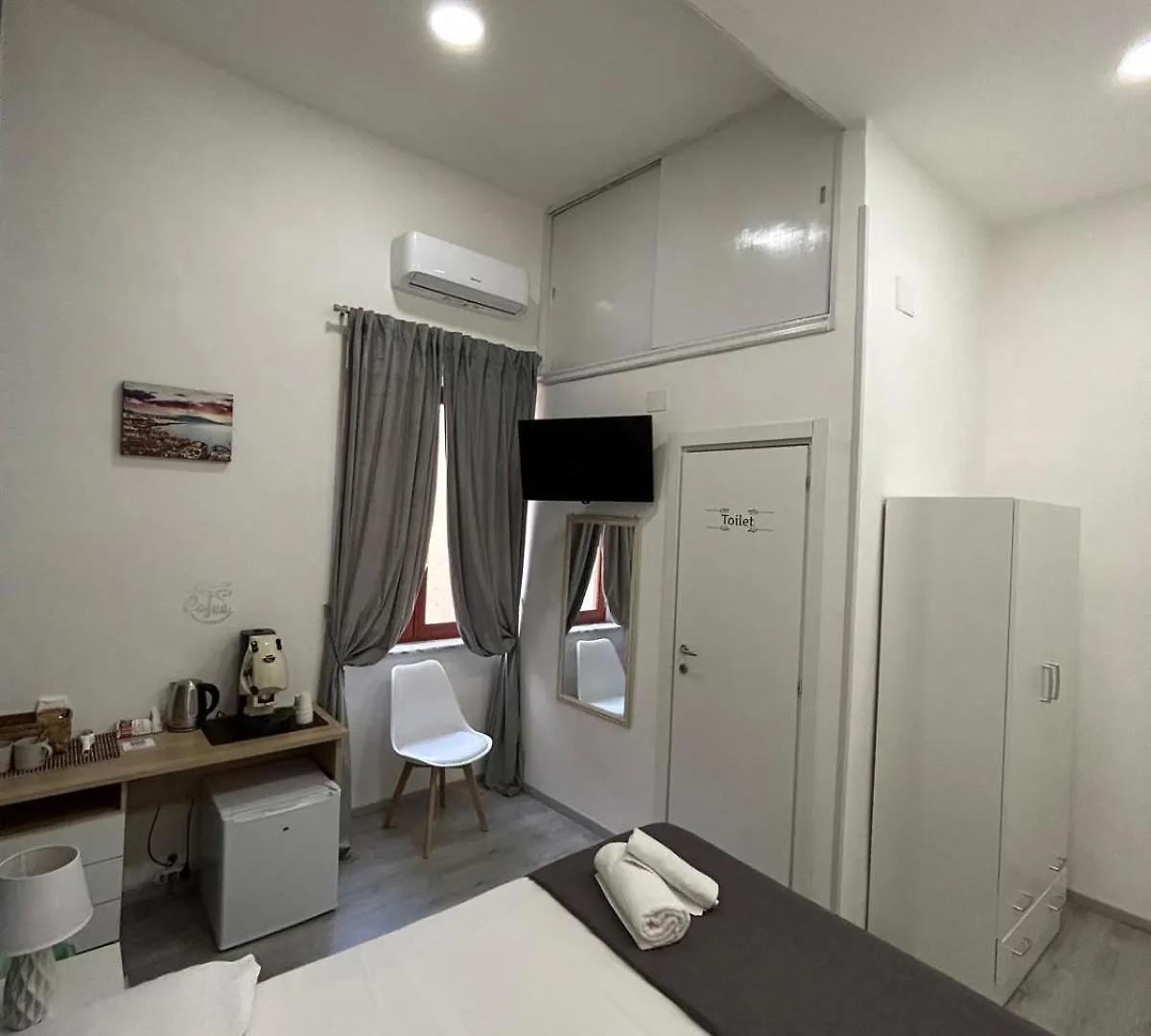 Garibaldi Guest House Napoli
